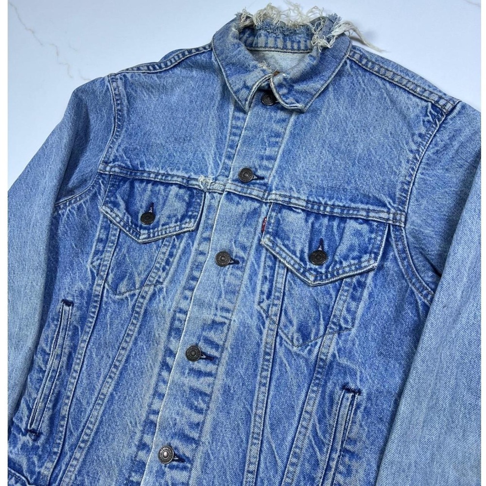 Levi's 70506 0216 Denim Trucker Jacket Mens Vintage Distressed Light Wash USA